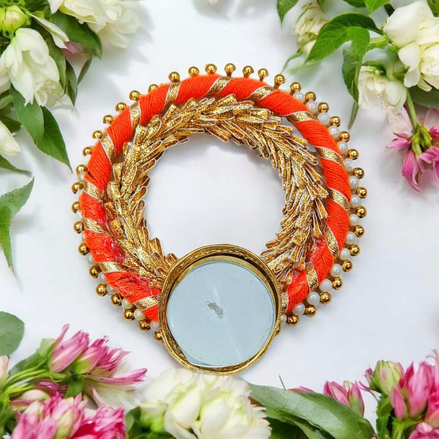 Beautiful Design Round Candle Holder (Size: 4.8 Inch)