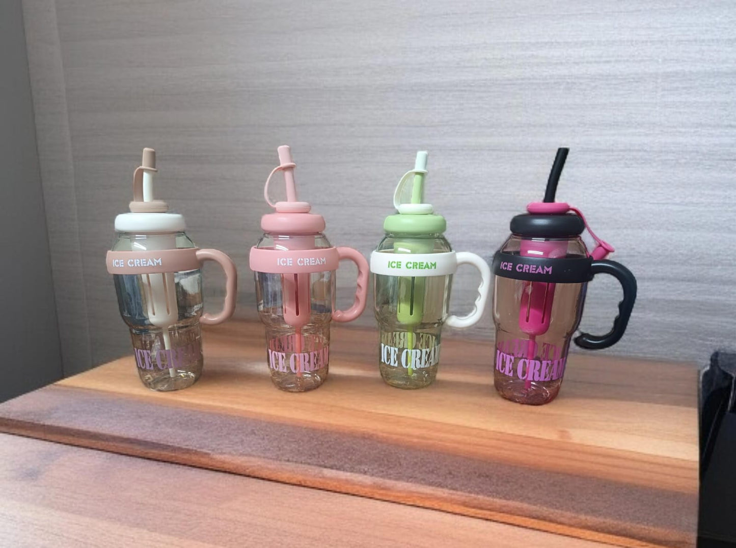 27Ice Cream Tumbler Plastic