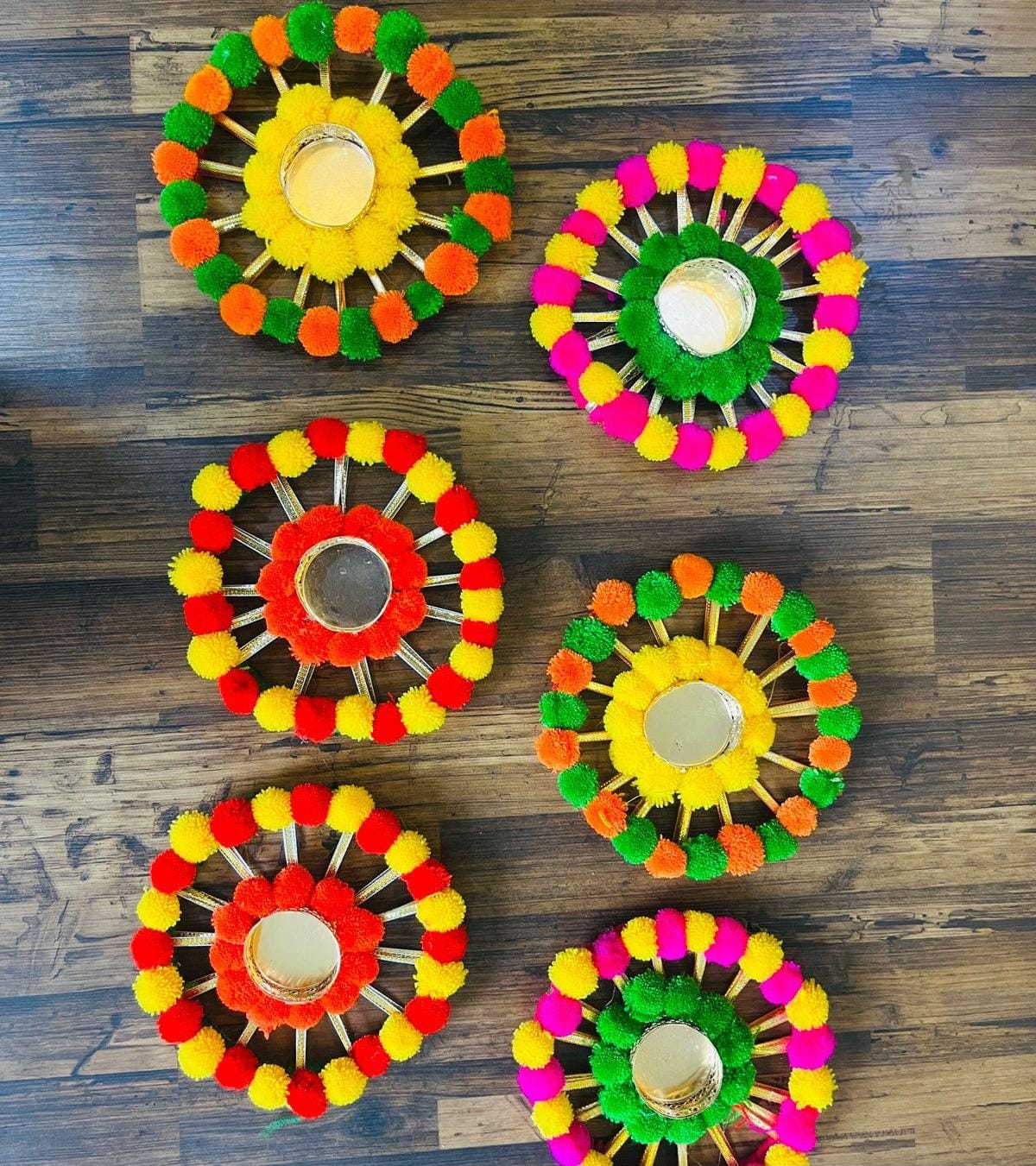 Pom Pom Candle Holder (Size: 5 Inch)